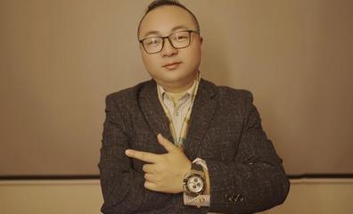 晏杰加盟麦鼓文化 担任歌手张驰经纪人